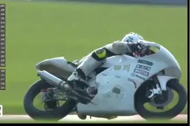 王一博亚洲公路摩托车锦标赛ARRC，一个把热爱做到极致的酷盖视频封面