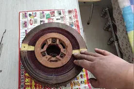 吴大哥拆环形变压器 看看一层线圈出多少铜视频封面