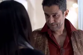 女孩把自己观点说出来，被设计大师看中。