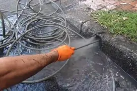 清理堵塞下水道，强迫症必看视频封面
