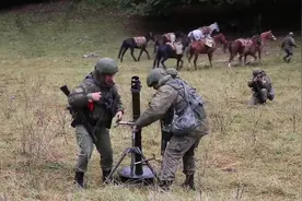这迫击炮放的捂脸！实拍俄罗斯与巴基斯坦联合军事演习视频封面
