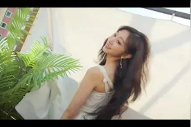 单眼皮美女徐智秀视频封面