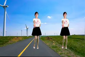 抖音火爆舞曲《爱情三部曲》情歌甜蜜歌曲送给你