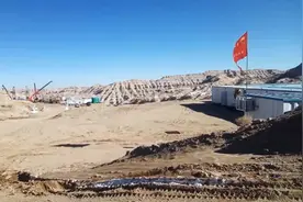 地球上海拔最高的油田青海花土沟油田，野外的油田工人工资高吗？视频封面