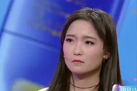 男友用其他女生的照片做手机壁纸，女友怼他没商量｜爱情保卫战