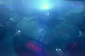 【环太平洋】重型机甲危险流浪者号，简直是男人的最爱！视频封面