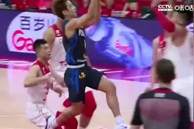 18-19赛季CBA十大球星 大神云集精彩荟萃视频封面