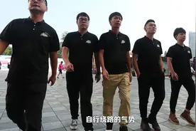 一般的车看不上，开这3款车才叫霸道总裁视频封面