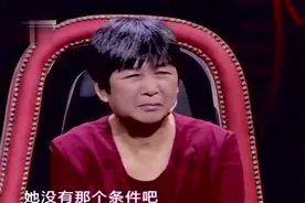 儿子骂妈妈：你活着干嘛，主持人听不下去了，让他自抽耳光，解气视频封面