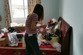 老婆要去个种借贷公司借钱！准备借8万不知道还的上么？叫别借可视频封面