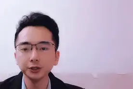 一班飞机13个确诊感染，全球破百万病例，假期这个提醒很重要视频封面