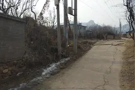 保定夫妻年前准备好礼品打算初二回娘家，结果却被困在了山里视频封面