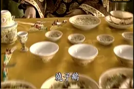 甲午海战前，日本天皇一日只吃一餐，慈禧一顿饭118道菜还想少视频封面