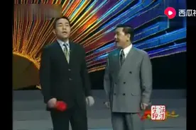 杨议的相声很有功底，不知道后来怎么不说了。视频封面