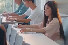 哪怕是最后一分钟也要赶到考场去考试，这考试的动作真奇葩视频封面
