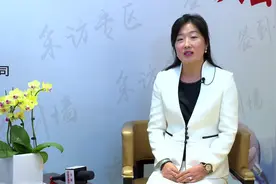 著名品牌女神老总接受专访视频封面