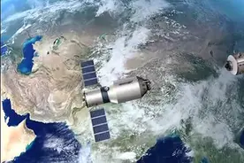 自豪-中国：神舟十号发射全程流畅自然，彰显了我国的科技实力视频封面