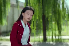 小伙从小喜欢女神，女神说：金榜题名后来娶我。