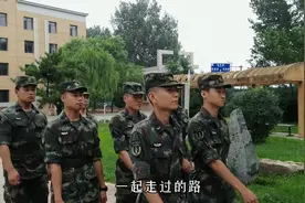 无热血 不青春图片