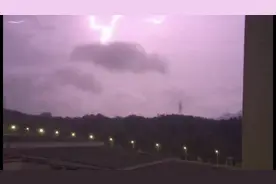 还记得2008512吗，昨夜电闪雷鸣为曾经的地震逝者祈祷！视频封面