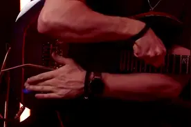 电吉他与电音才是绝配啊，又帅又带感！视频封面