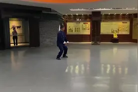 这些招式招招实用，实战分分钟撂倒对方