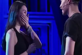 钉子户袁世中终于告白了，可惜被美女直接拒绝视频封面