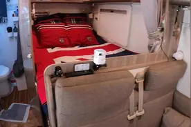 房车自驾游温度接近40度，车里的空调效能怎么样？月隆带你看温度视频封面