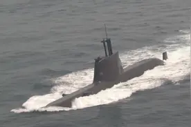 韩国海军“孙元一”级潜艇“安重根”号训练视频封面