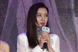 张乘乘现实中不仅是演员还是制片人 自曝曾焦虑到吃安眠药入睡视频封面