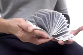 炫酷又实用的花式洗牌，学会其中一样，不用打牌对就输了视频封面
