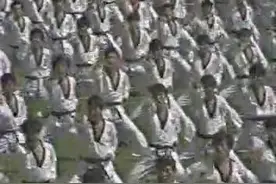 88年汉城奥运会万人跆拳道表演，场面太震撼！12年后跆拳道入奥了视频封面