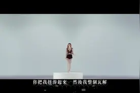 美国美女歌手克里斯蒂娜·佩里展现最美身材视频封面