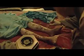 这才是真正的解蛊!蛊虫从身体出来还是活的！视频封面