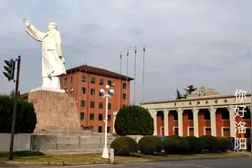 洛阳不仅是千年古都牡丹花城，还是一座重工业城市……视频封面