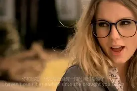 Taylor Swift 《You Belong With Me》中英文歌词对照，看懂歌词视频封面