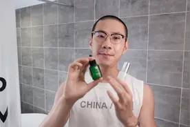 COSMEDIX Affirm 抗炎抗氧化精华值不值得买？和欧玛gel做个对比视频封面