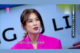黄圣依两个孩子都喜欢古玩，跟父亲一样，果然是亲生的！