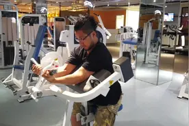 二头肌必练的器械动作——牧师凳弯举视频封面