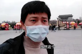 实拍西安城墙免费现场，需要提前预约才行，夜景灯光更加漂亮！