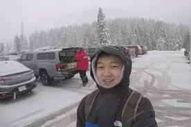 加拿大生活：冬天在北温哥华的雪山上滑雪到底有多爽#跨年去旅行#视频封面