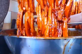 大厨教你怎样用梅花肉制作美味叉烧；叉烧酱，海鲜酱,蚝油,麦芽糖视频封面