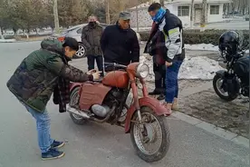 宝哥在家憋坏了骑摩托出去转转一代神车幸福250你还有记忆吗视频封面