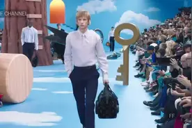 T-台秀：LV路易威登2020男装春夏秀，设计顶级小鲜肉们也帅炸了视频封面