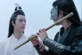 肖战刚与王一博相认，就被“发小”打了一紫电视频封面