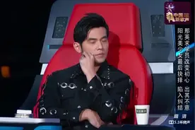 新歌声：还没唱几句周杰伦就爆灯，这种高音，可所谓真霸气！