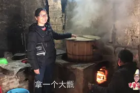 实拍江西大山里的贫困村，全村都是土房，看完村里最好的房好心酸视频封面
