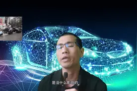 汽车倾斜停放，会让车身扭曲吗？视频封面