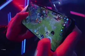 iQOO 3电竞模式，畅爽carry，给你职业电竞体验！视频封面