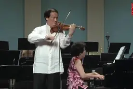 潘寅林老师与夫人联袂演奏《女社员之歌》，回忆满满视频封面